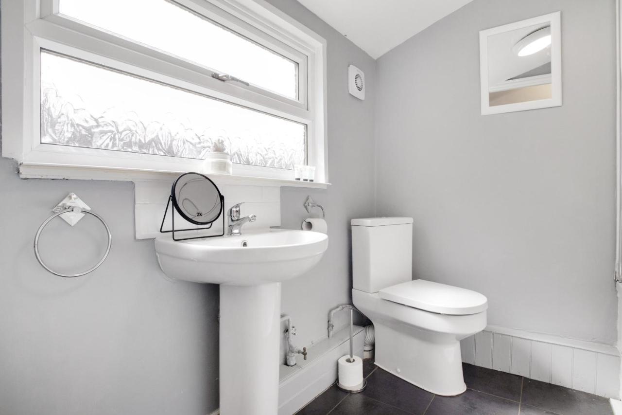 Elegantly 2-Bedroom In Ashington, Sleeps 3 Ashington  Εξωτερικό φωτογραφία